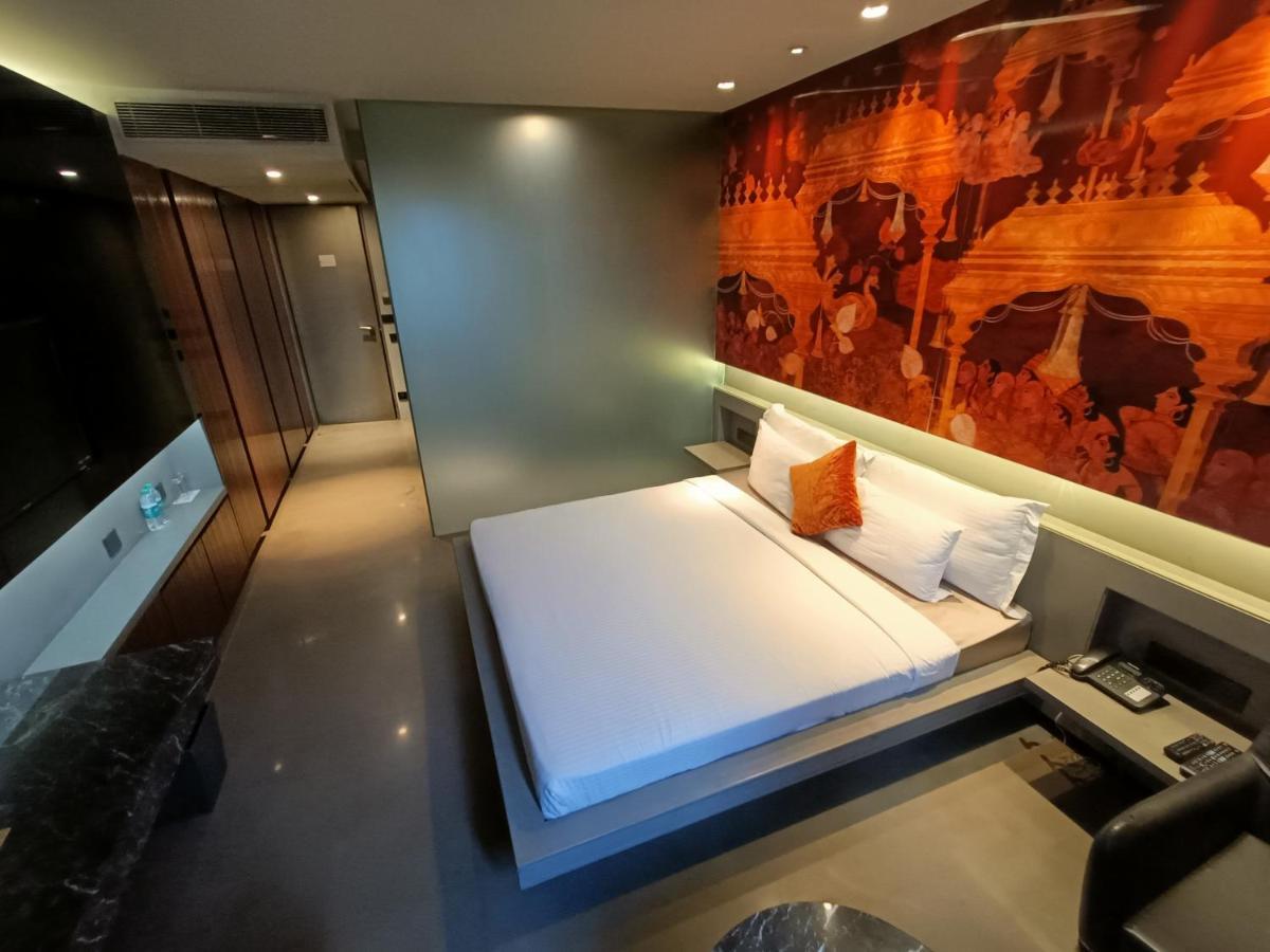 Boulevard By Design Hotel Chennai Extérieur photo
