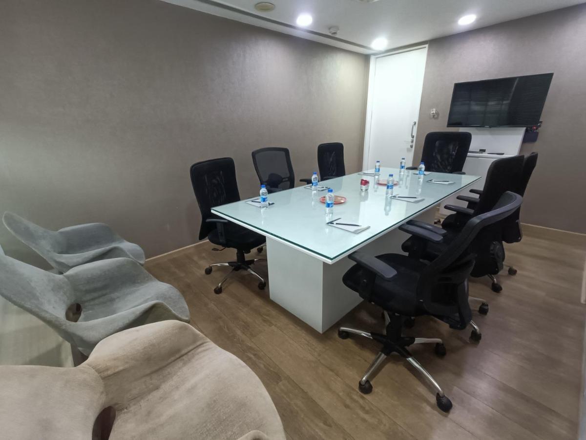 Boulevard By Design Hotel Chennai Extérieur photo