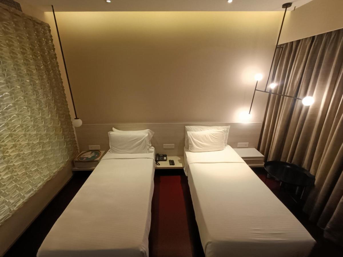 Boulevard By Design Hotel Chennai Extérieur photo