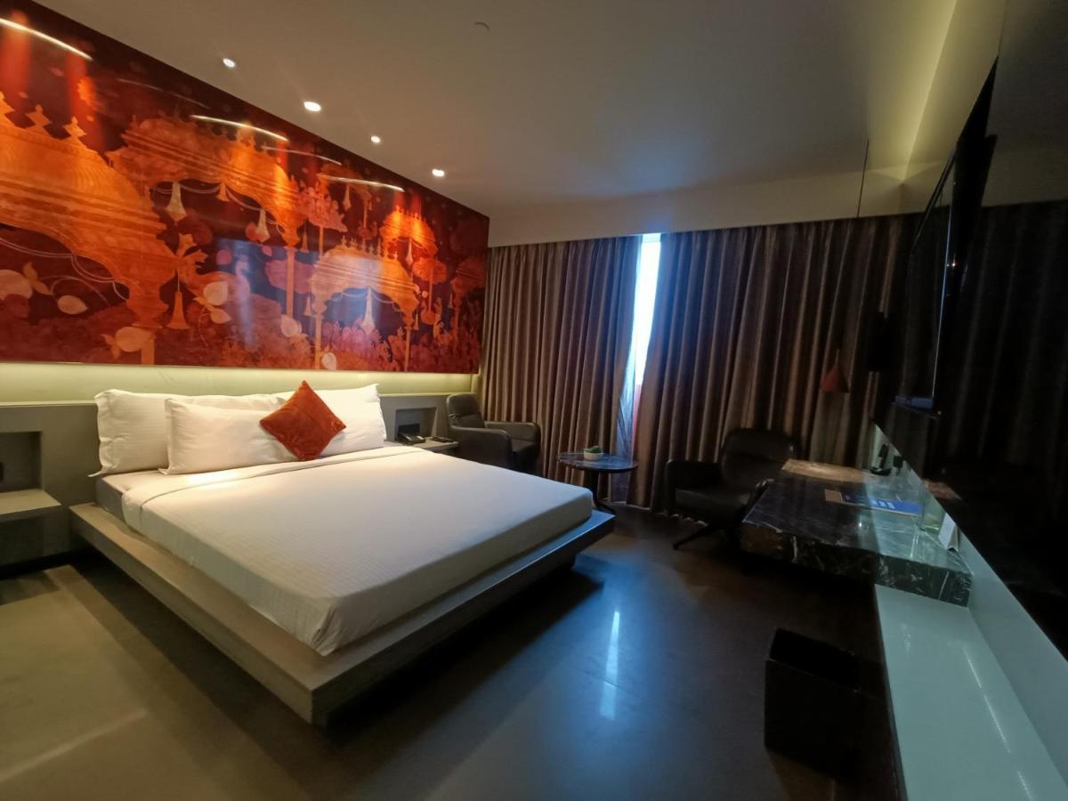 Boulevard By Design Hotel Chennai Extérieur photo